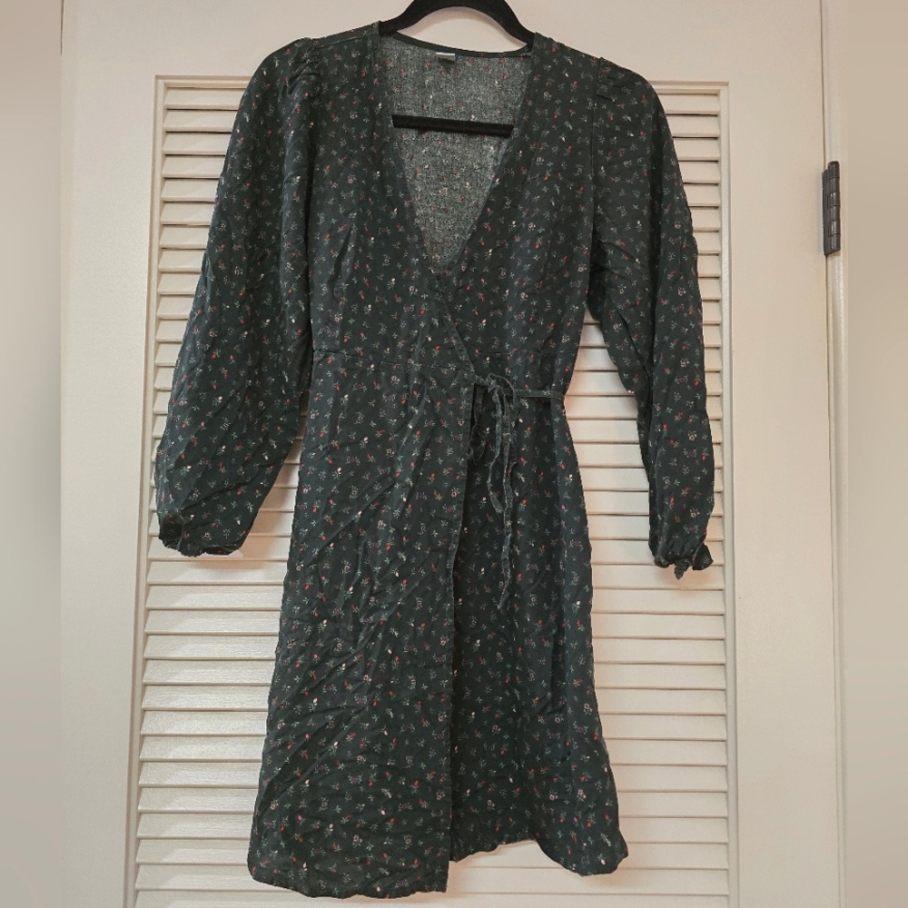 Old Navy - Floral Long-Sleeve Wrap Dress
